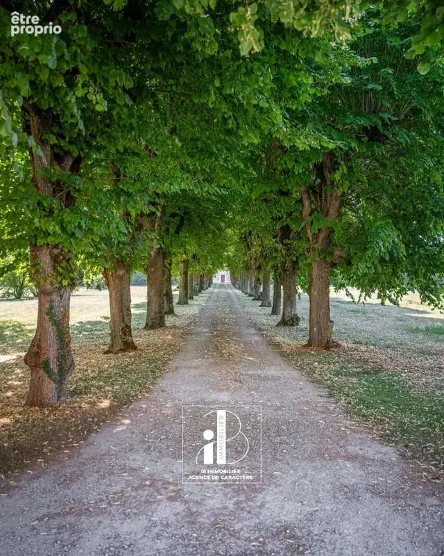 A 40 minutes de fontainebleau - domaine d'exception propriete directoire xviiiè de 535 m² avec son parc et ses dépendances - photo 28