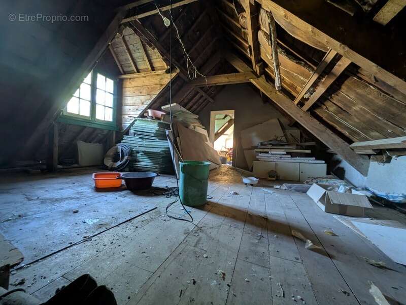 Mellionnec maison en pierre sous ardoises a renover 2 pieces 55m² parcelle attenante de 292 m² - photo 8