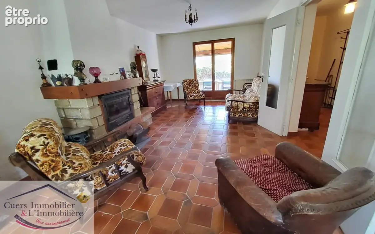 Cuers, villa t5 de plain-pied + garages - photo 5