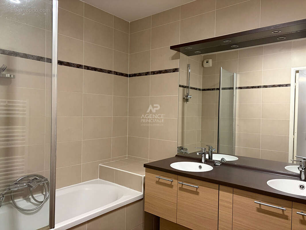 Appartement à MAISONS-LAFFITTE