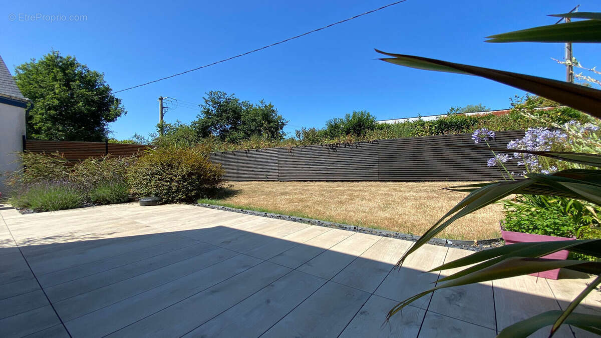 Maison à GRANDCHAMPS-DES-FONTAINES