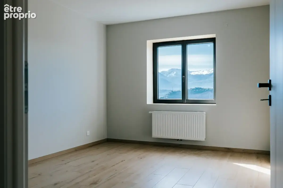 VILLA 250m2 Exceptionelle I DPE A • Vue exceptionnelle sur les Alpes • Piscine • 248 m2 habitables - photo 18
