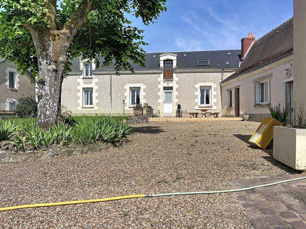 Maison à VOUVRAY