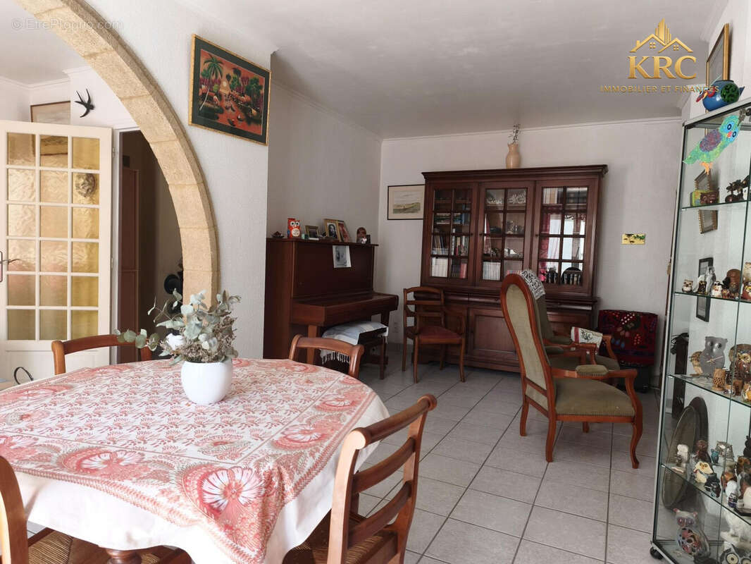 Appartement 86 m² à Le Grau-Du-Roi  - photo 6