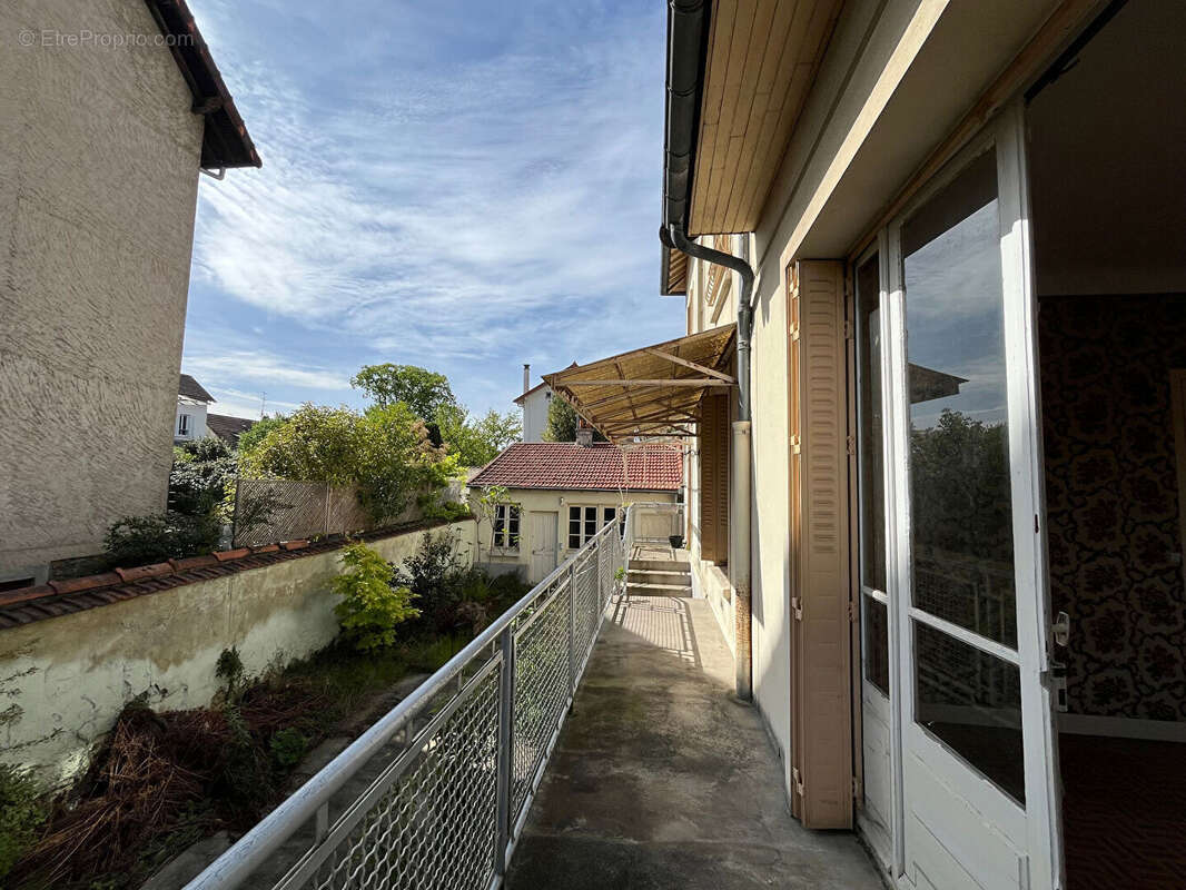 Maison à VILLEMOMBLE