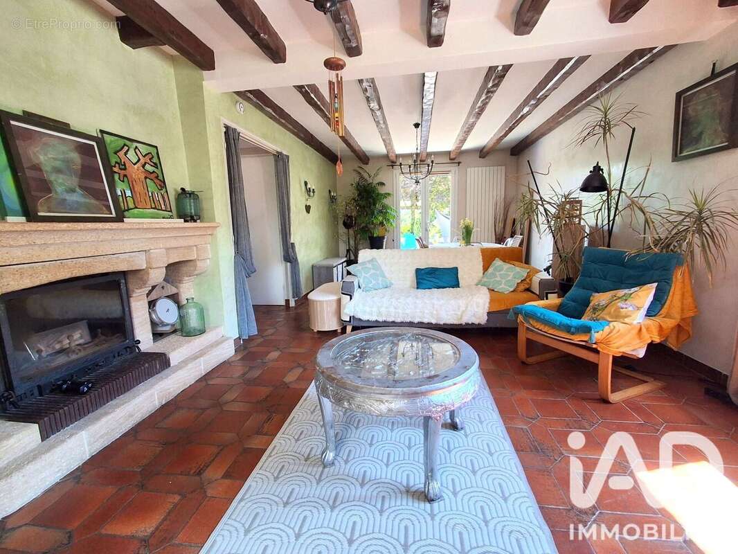 Photo 3 - Maison à AVANNE-AVENEY