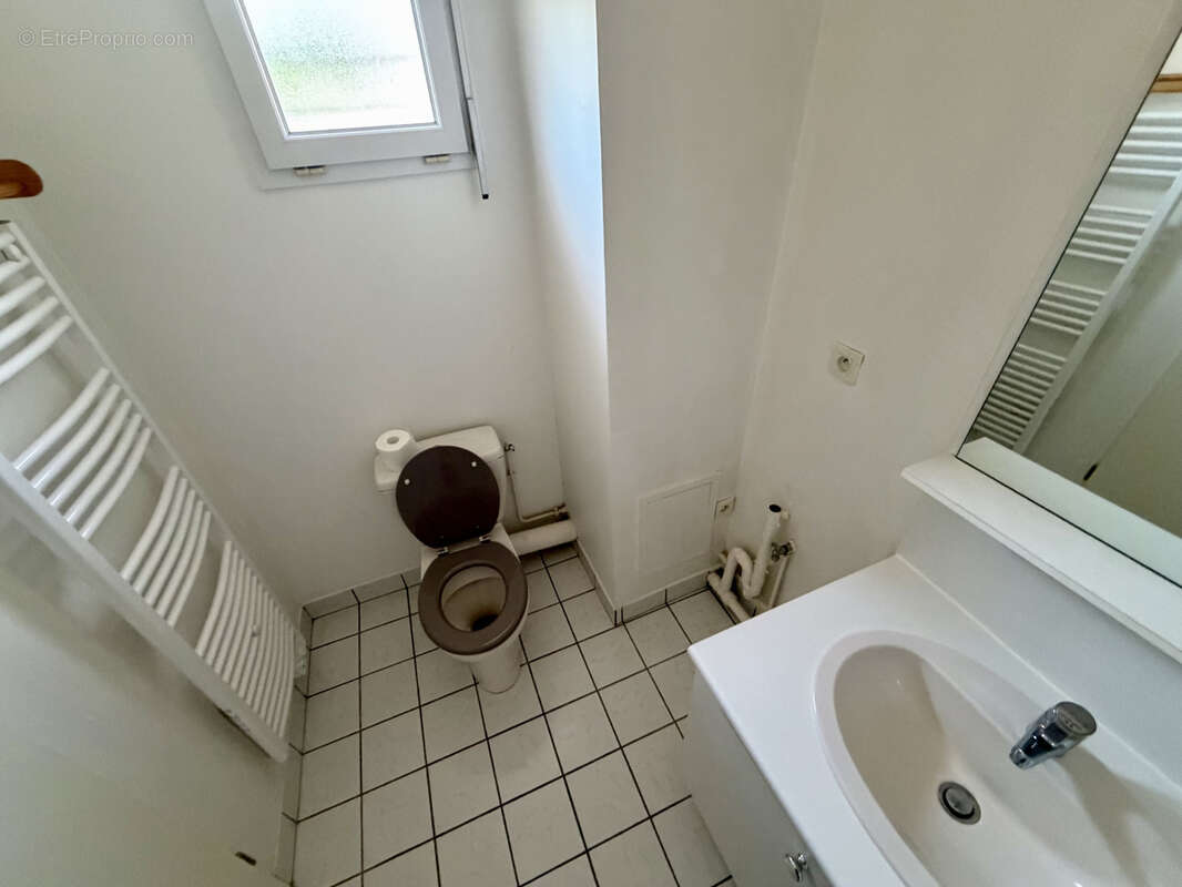 Bois-Guillaume   Appartement F2 libre avec terrasse et parking - photo 4