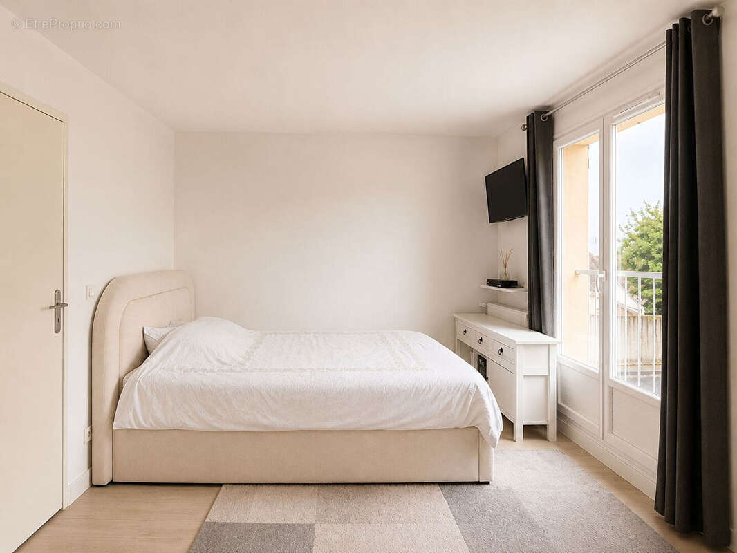 Maison en triplex en copropriété au centre de Meaux avec jardin - photo 9