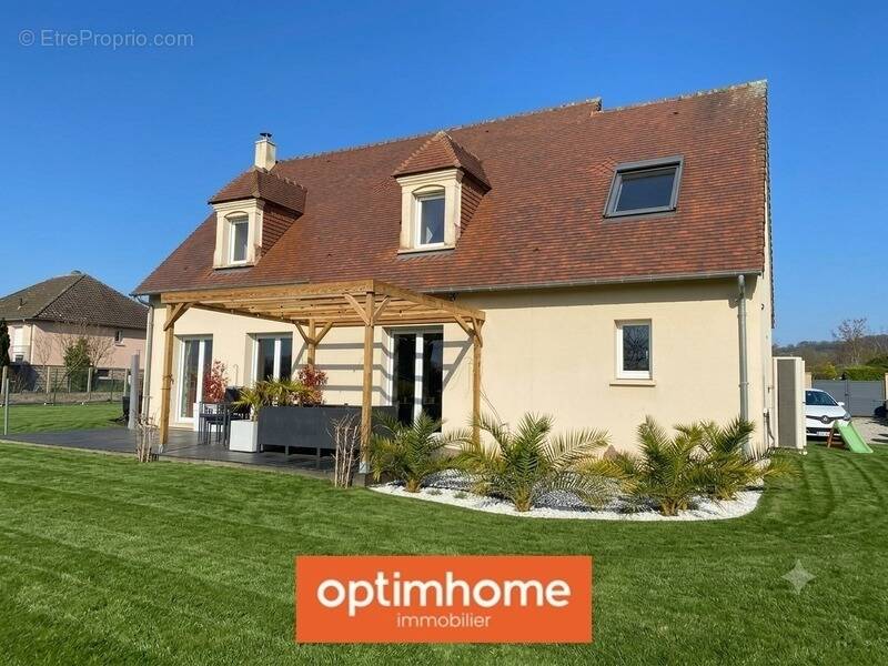 Maison à PONT-L'EVEQUE