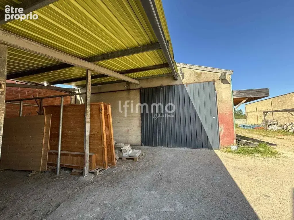 hangar et locaux commerciaux vide - photo 15