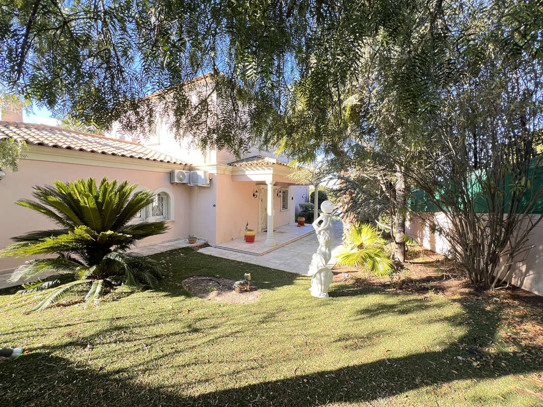 Maison à SANARY-SUR-MER