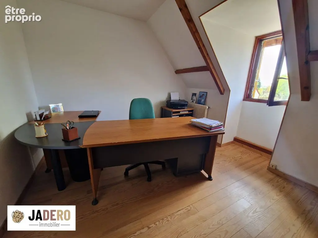 Maison familiale de 187 m² , 4 à 5 chambres , Terrain de 3 011 m² , Saumont-la-Poterie - photo 11