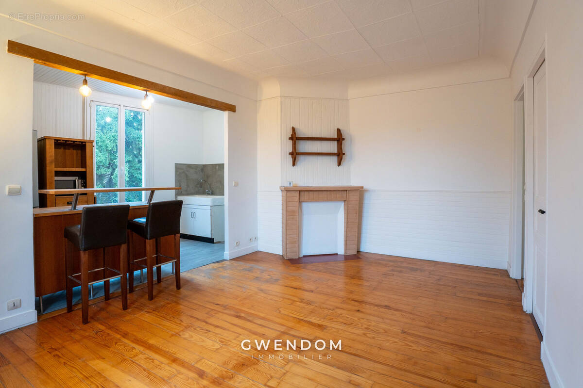 Appartement à LE PERREUX-SUR-MARNE