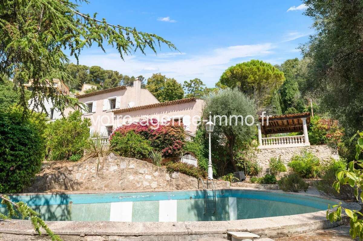 Maison T5 + dépendances, garage et piscine - Nice GAIRAUT - photo 26