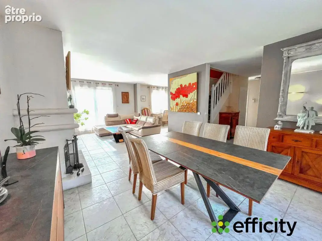 Maison 144 m² à Epone  - photo 4
