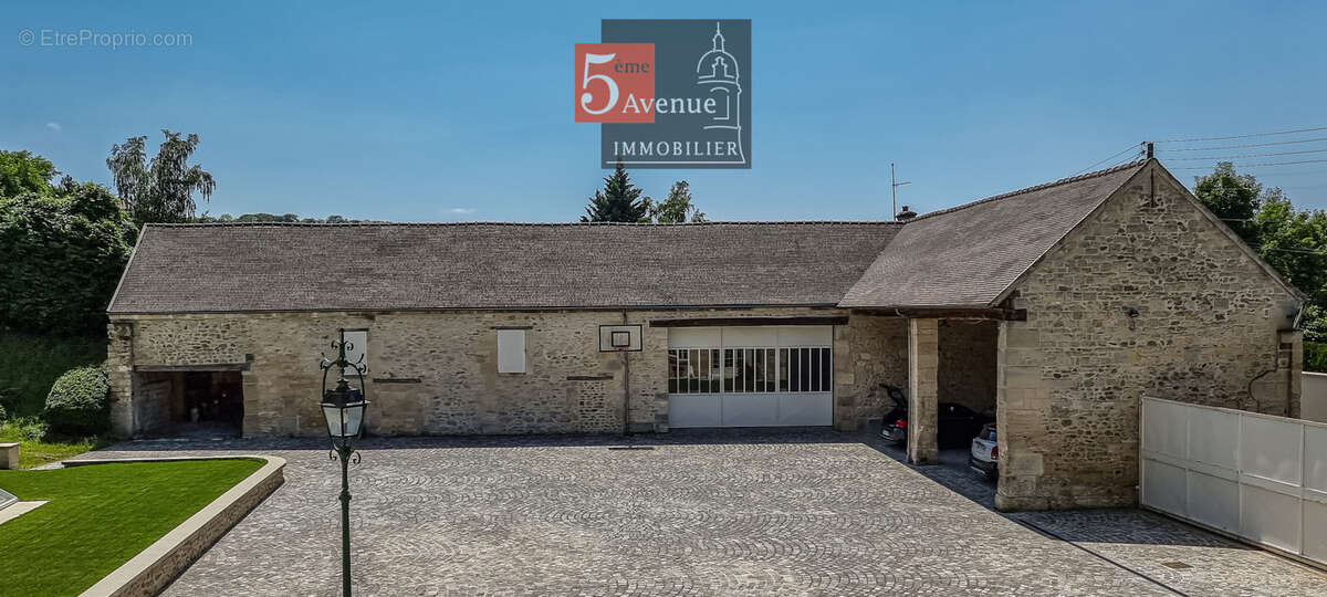 Propriété du XVIIIème siècle avec dépendances à 15 min de Chantilly - photo 17