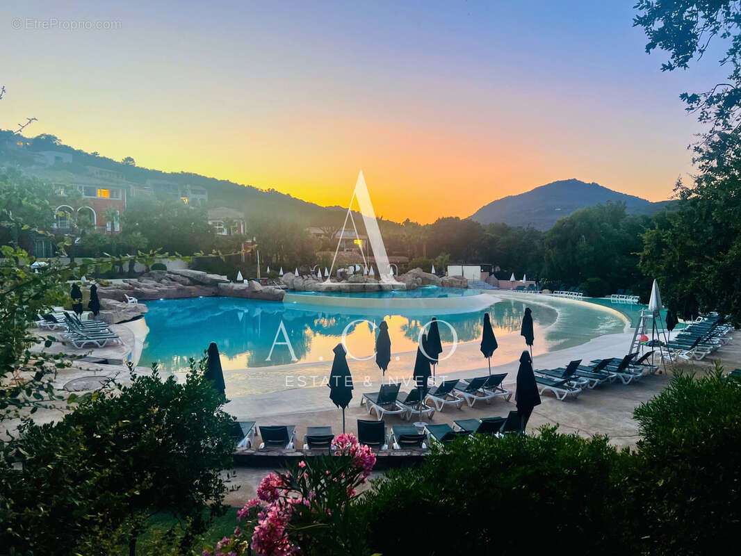 Appartement à GRIMAUD