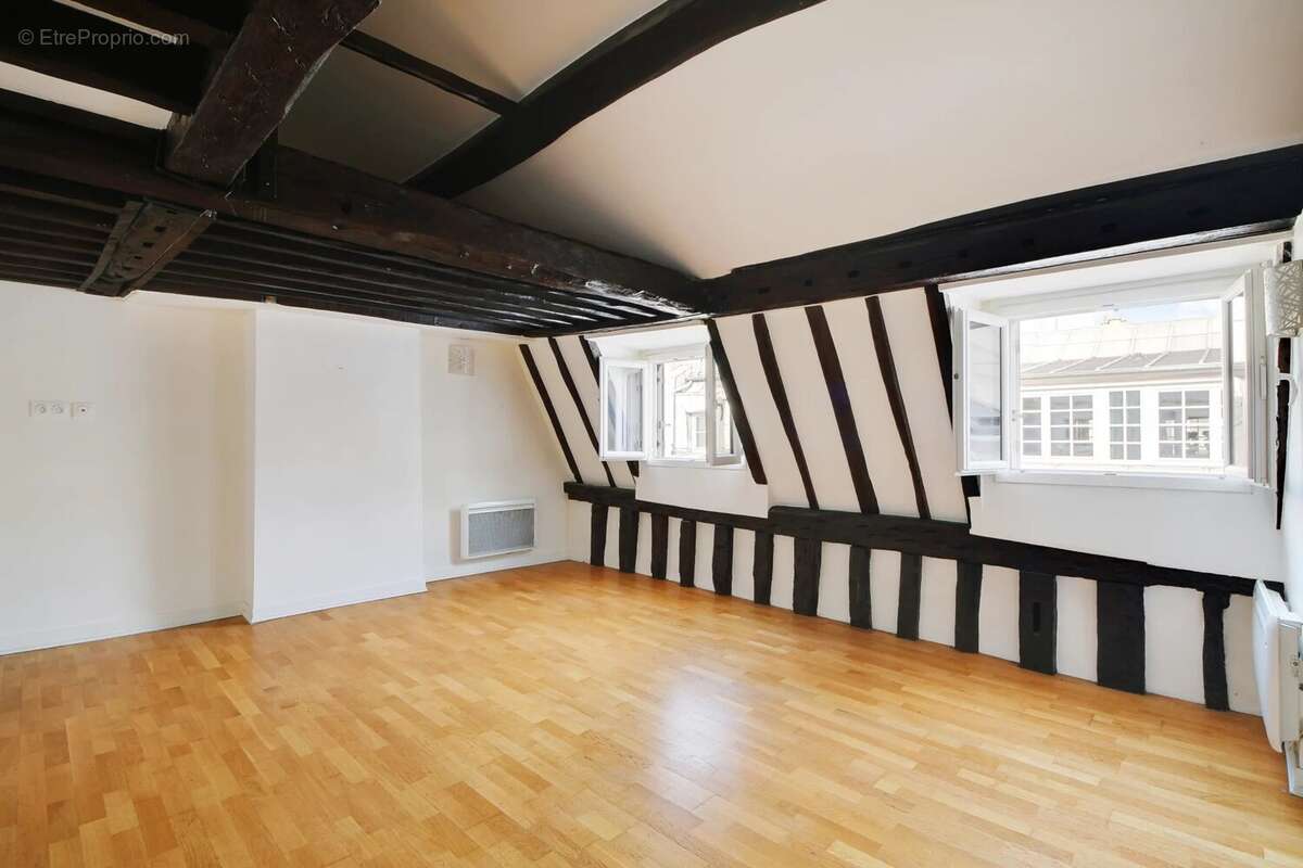 Appartement à PARIS-6E