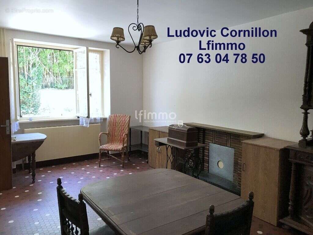 Maison à CHATEAU-CHERVIX