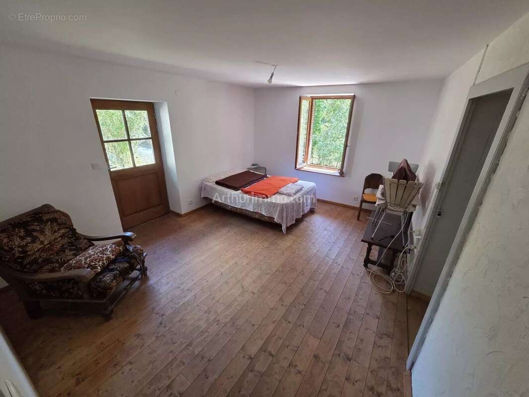 Vente Maison Rossillon(01510) 137 000ï¿œ - photo 7