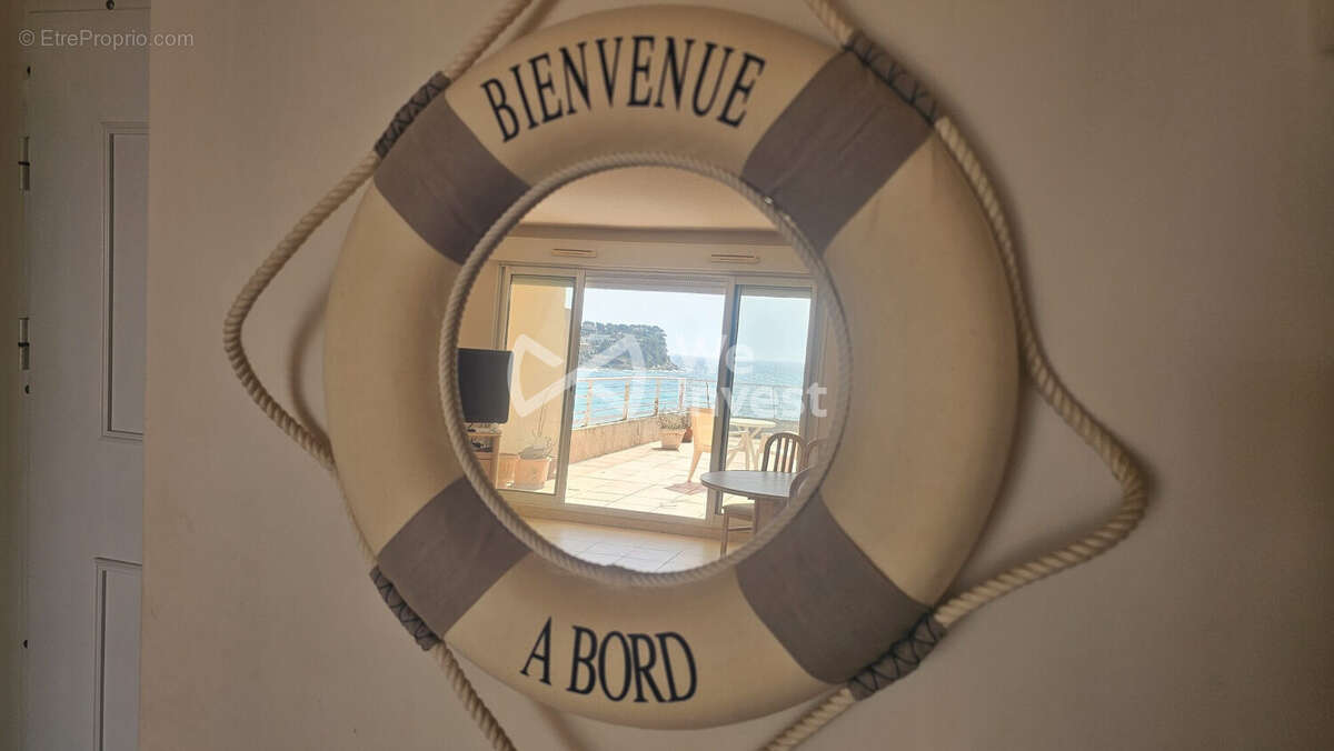 Appartement à CARRY-LE-ROUET