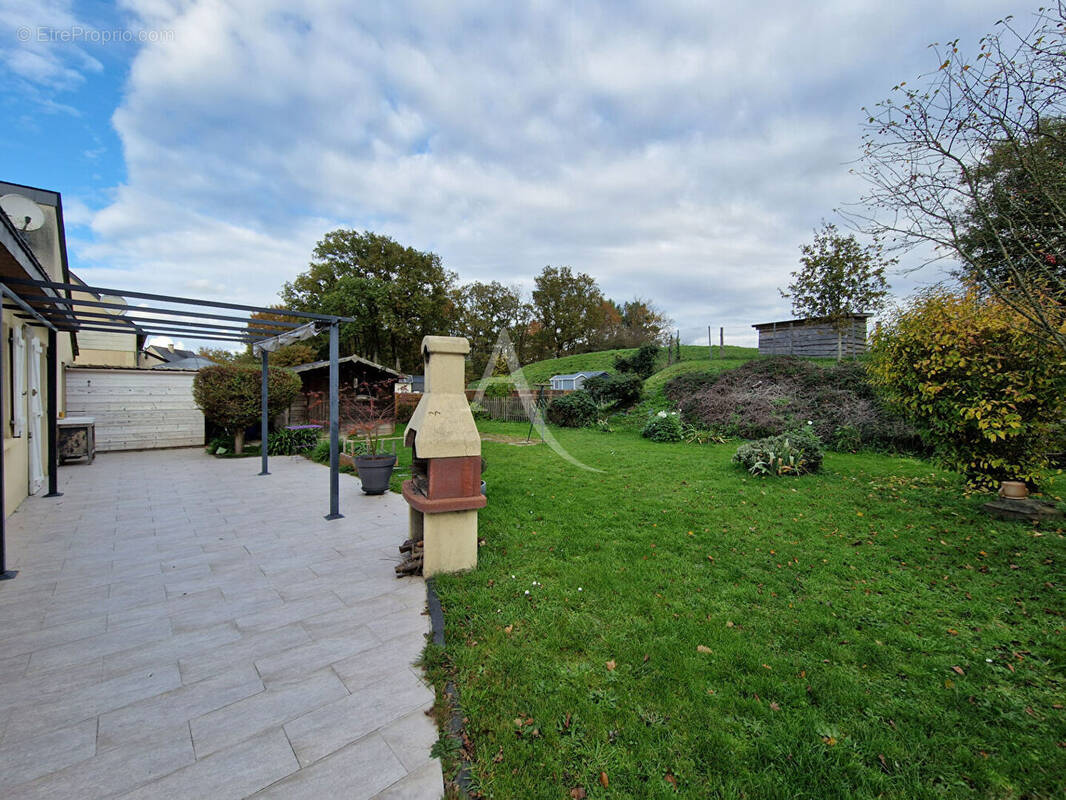 Maison à SAINT-SYLVAIN-D'ANJOU