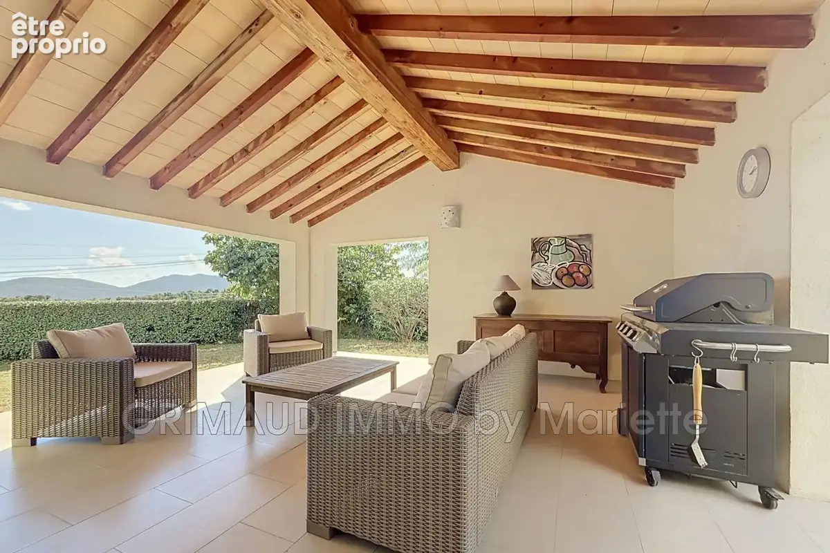 Maison 6 pièces 145 m² à vendre à Plan-De-La-Tour (83120) - photo 4