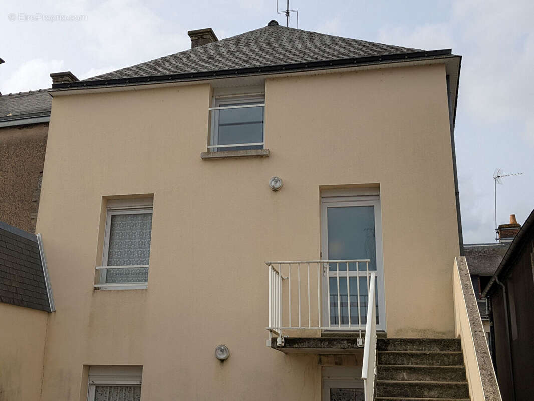 Appartement à MALESTROIT