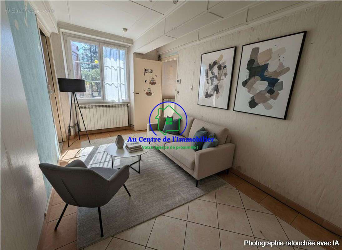 Maison à SAINTE-COLOMBE-EN-BRUILHOIS