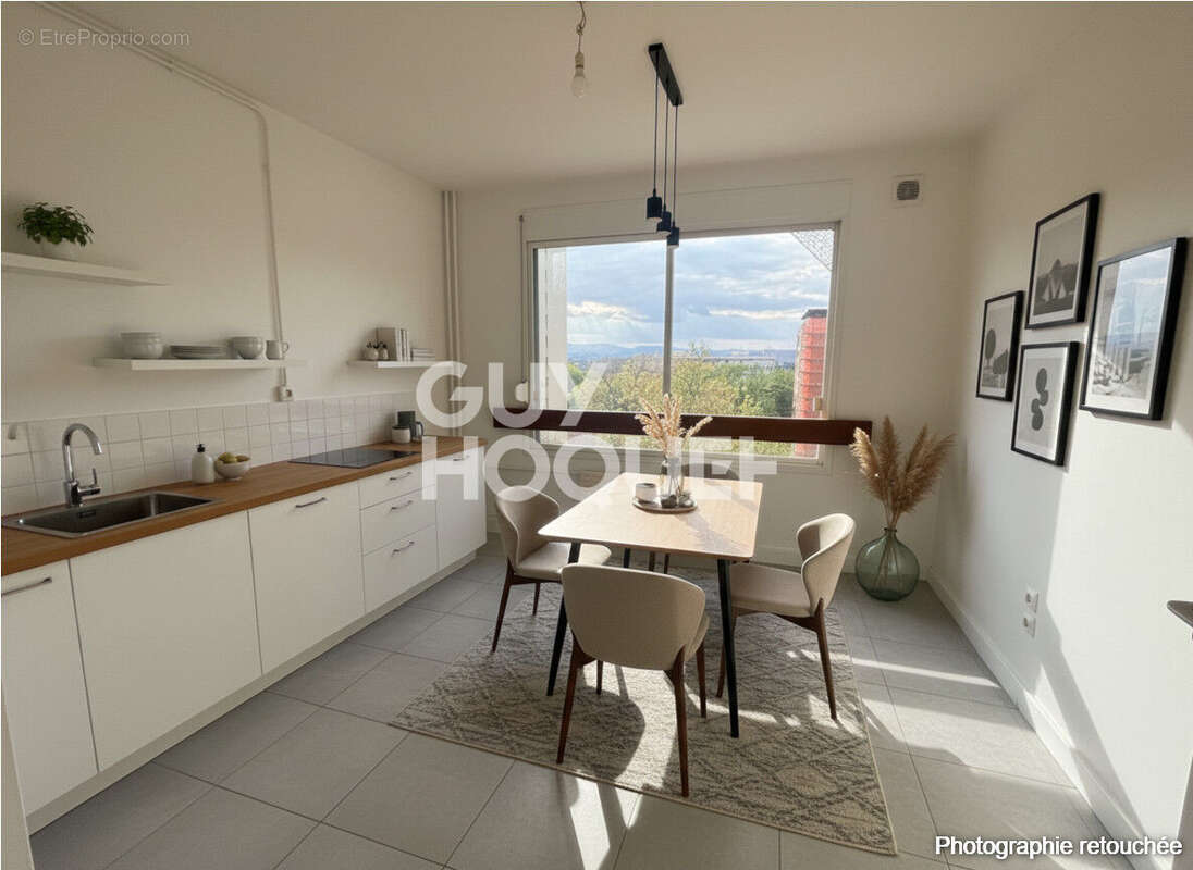 Appartement à LYON-4E