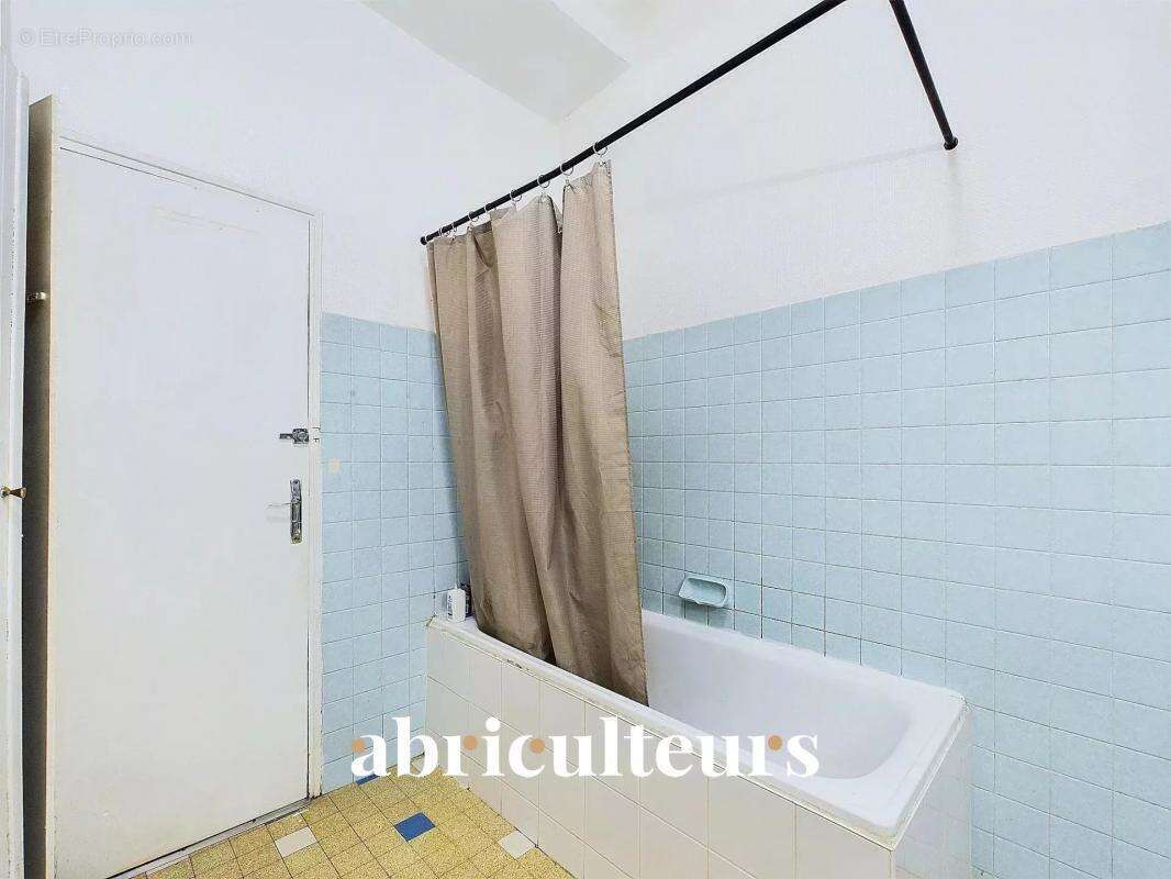 Appartement à LYON-1E