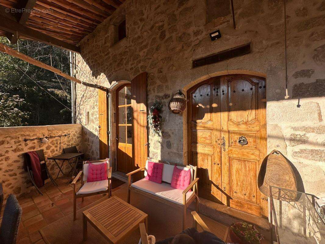 Maison à ROCLES