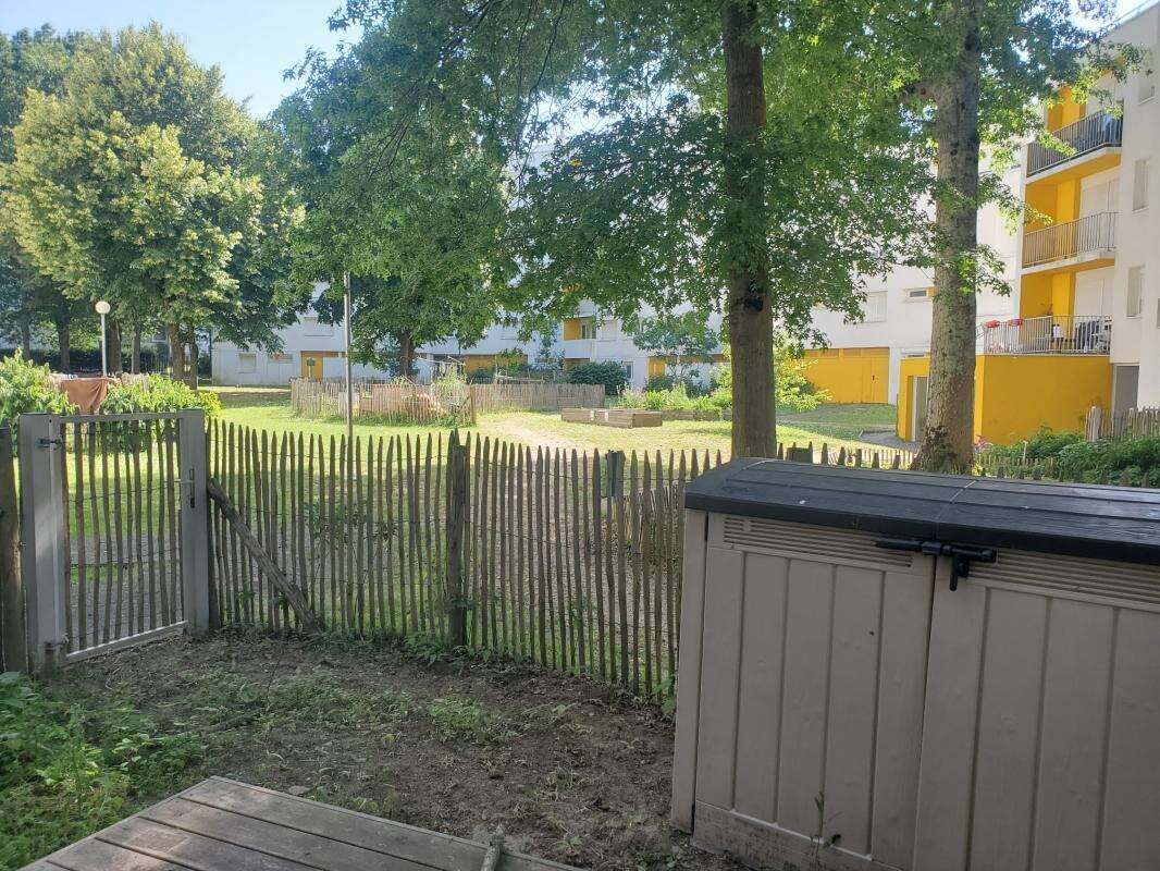 Joli t2 au rez de chaussee avec jardinet - photo 5