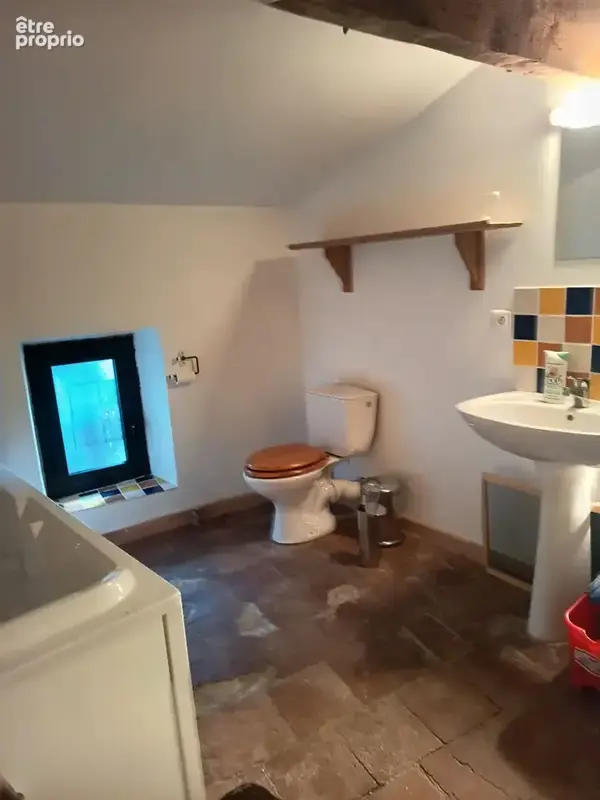 Maison de village de caractère de 200 m² - photo 10