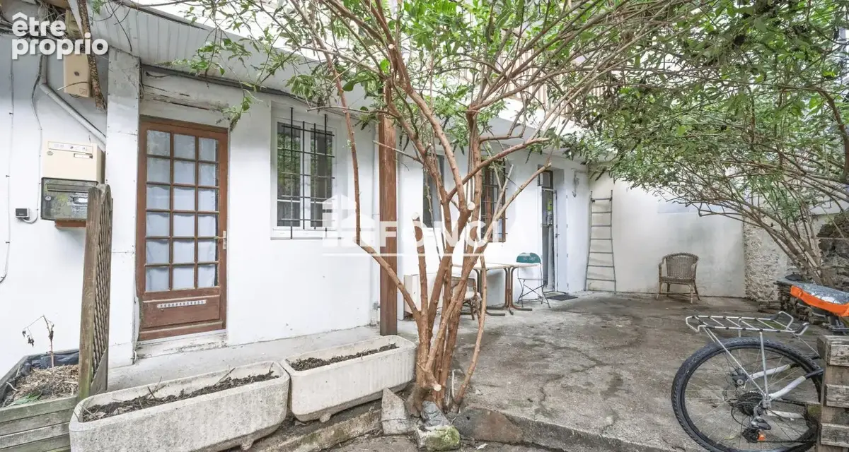 EXCLUSIVITE FONCIA quartier TALENSAC :  T2 de 34.45 m2 avec terrasse sur cour intérieure au cœur d'un immeuble ancien, à proximi - photo 11