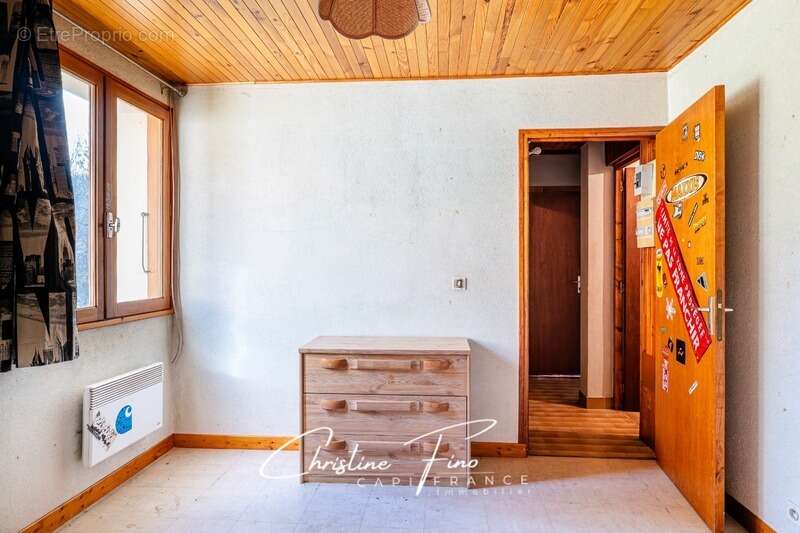 Maison à LA SALLE-LES-ALPES