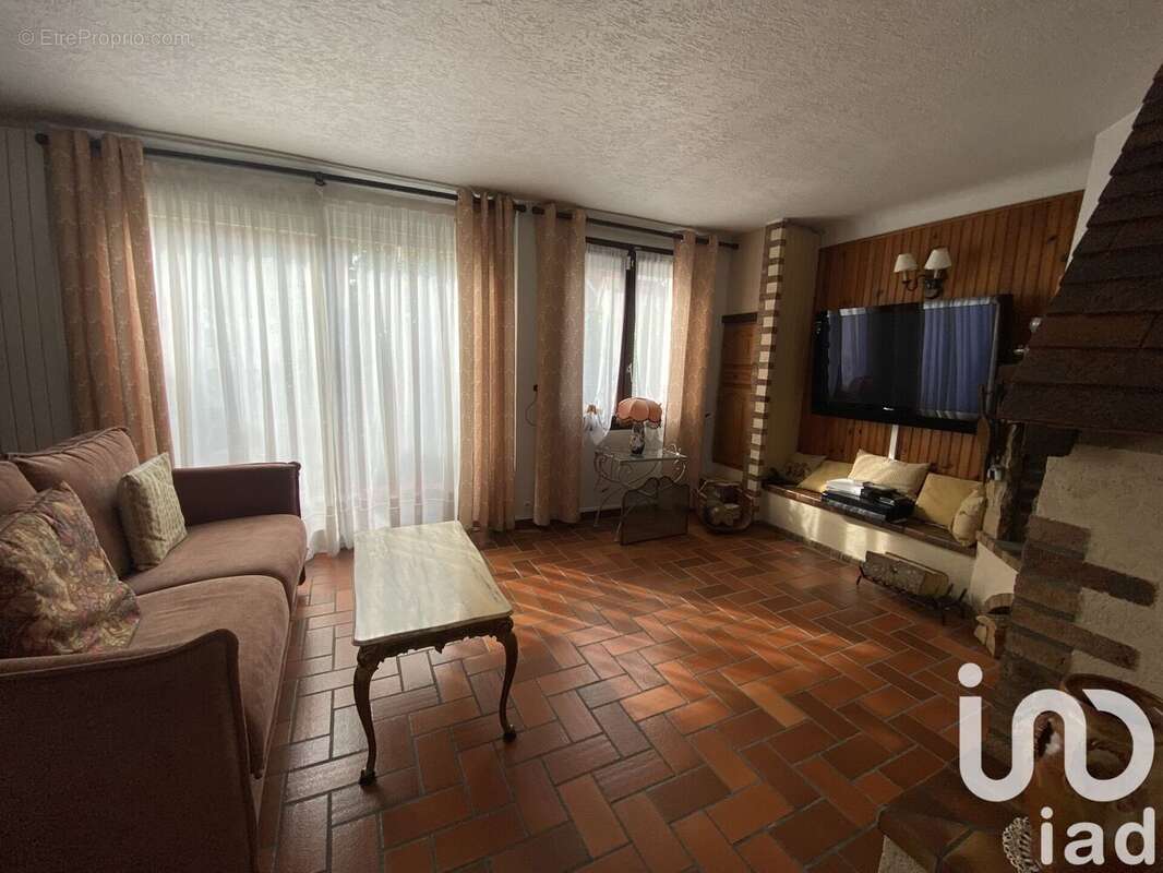 Photo 9 - Maison à OZOIR-LA-FERRIERE