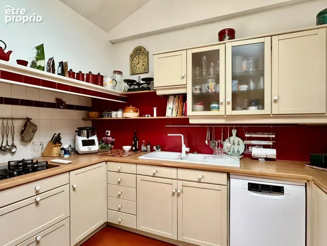 Blanquefort – maison en pierre 195 m² – 4 chambres, jardin sans vis-à-vis et dépendance - photo 7