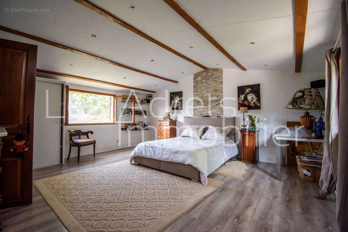 Maison à LES ADRETS-DE-L&#039;ESTEREL