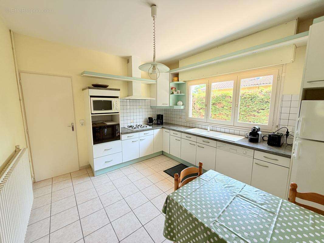 Maison 130 m² à Gujan-Mestras  - photo 11