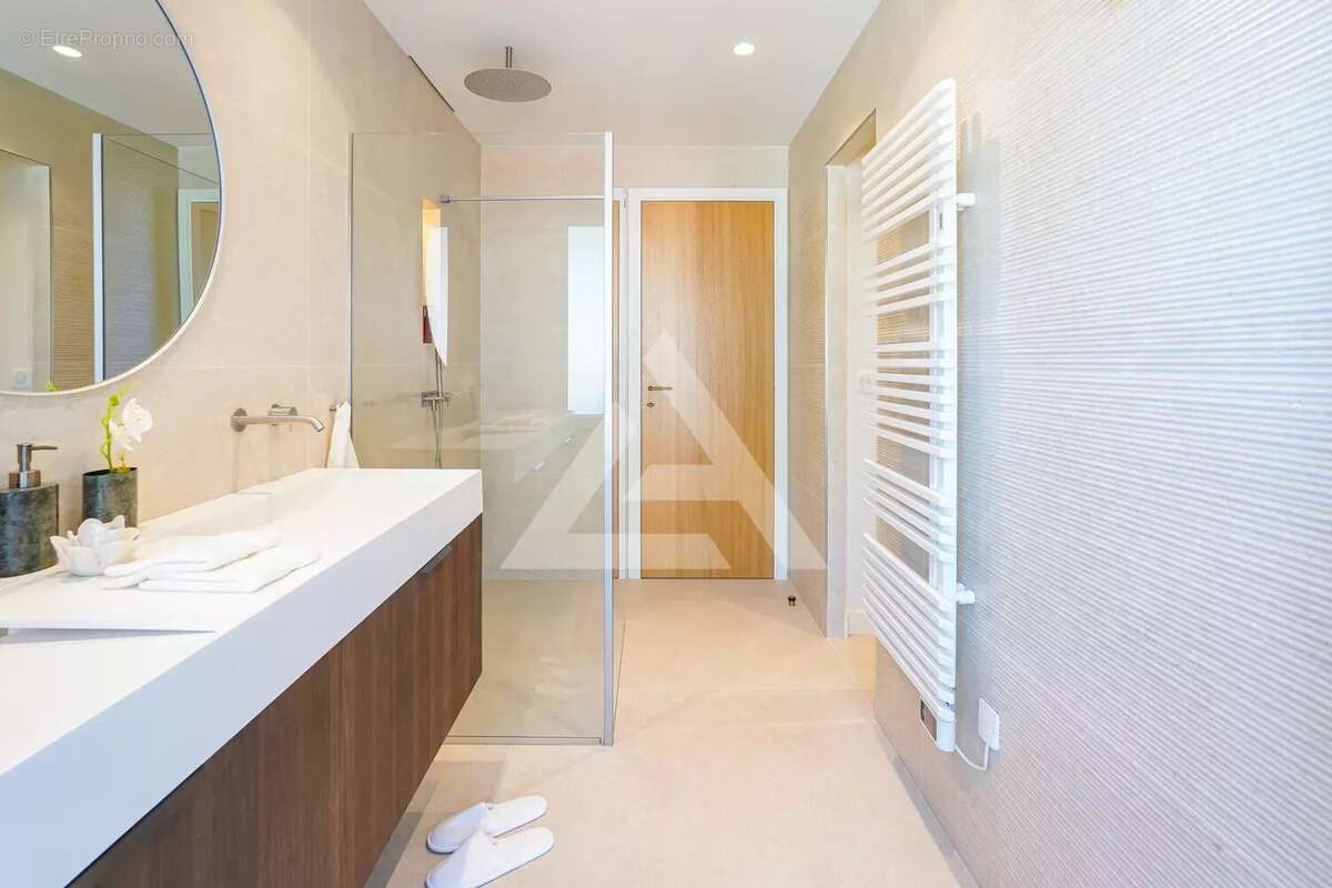 Appartement à VILLEFRANCHE-SUR-MER