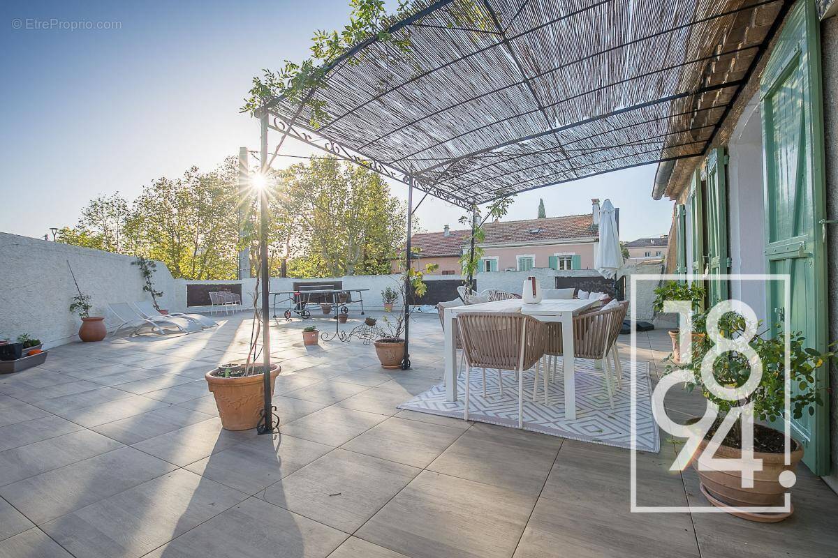 Appartement à AIX-EN-PROVENCE