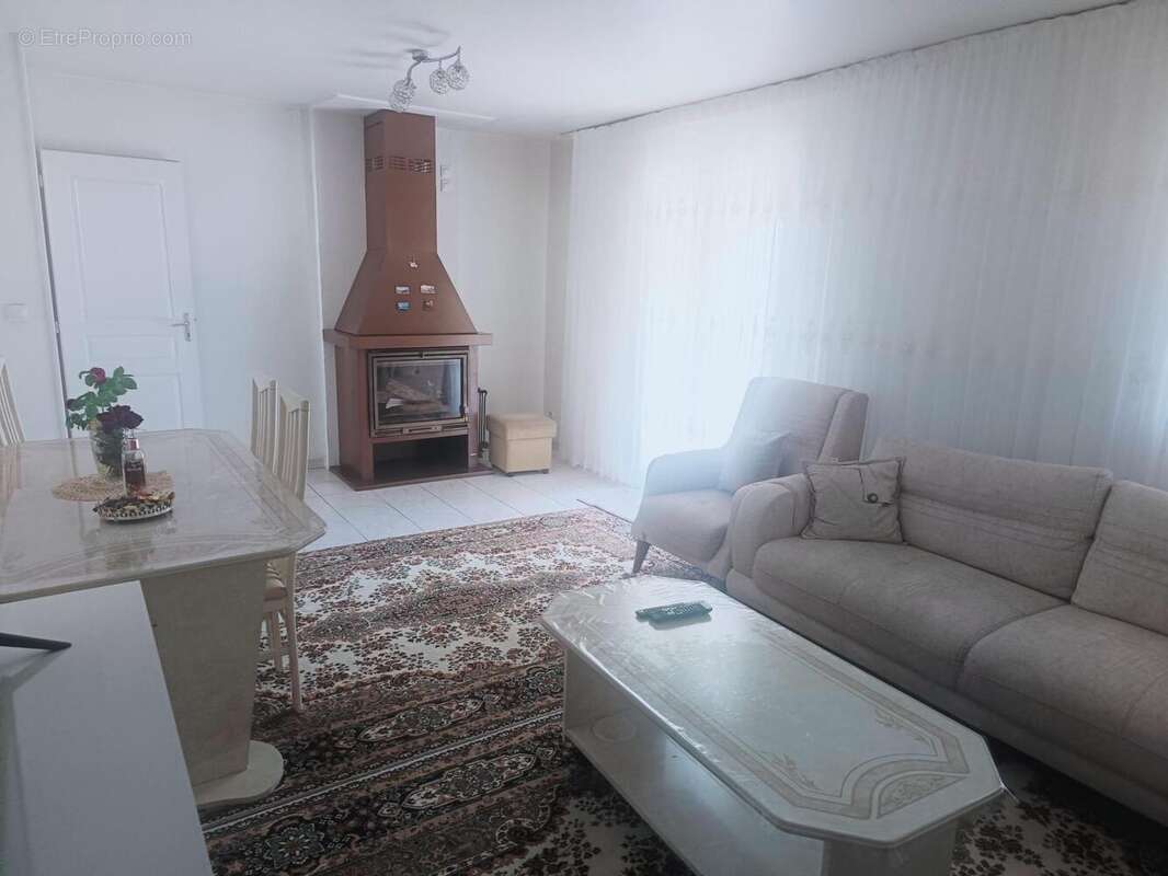 Photo 2 - Maison à OYONNAX