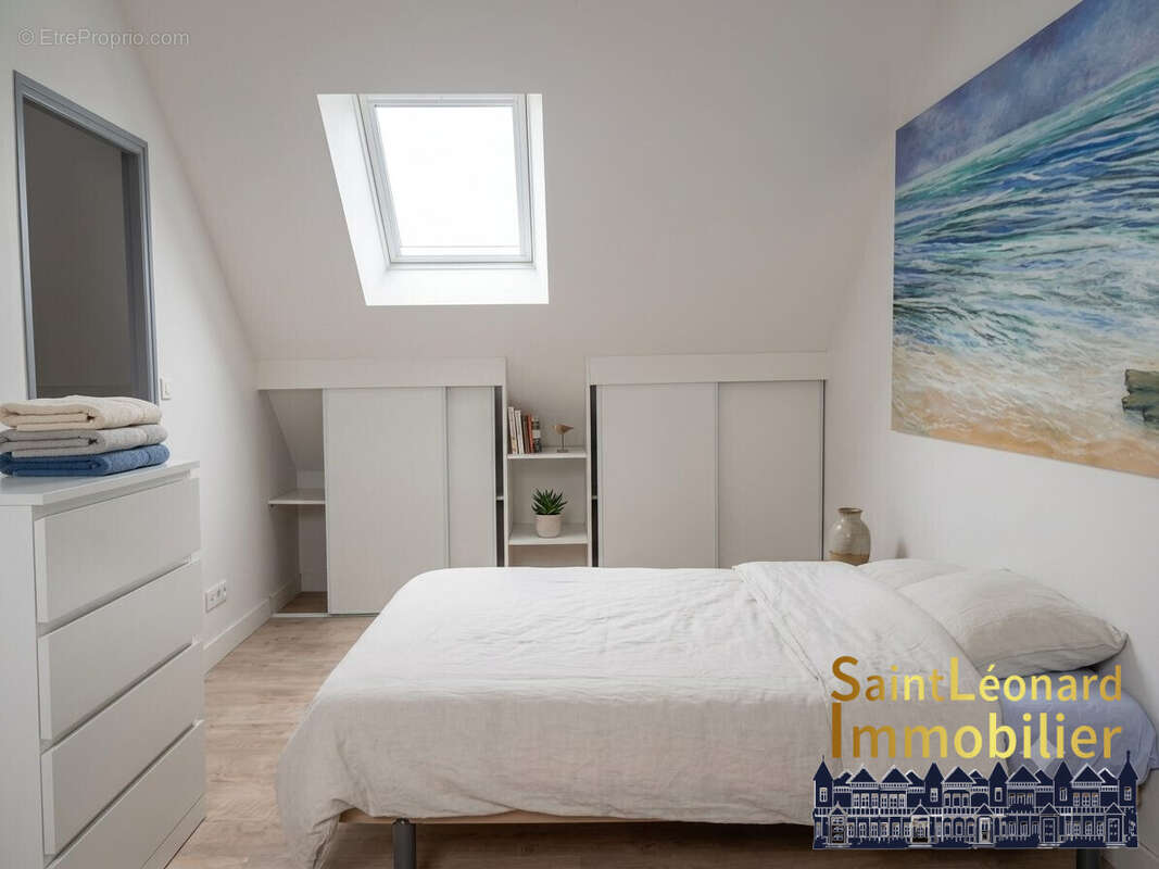 Appartement à FOUGERES