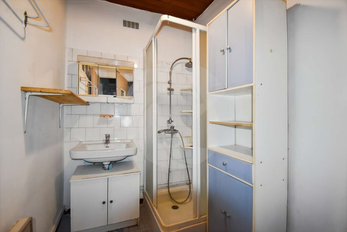 Appartement à NEGREPELISSE