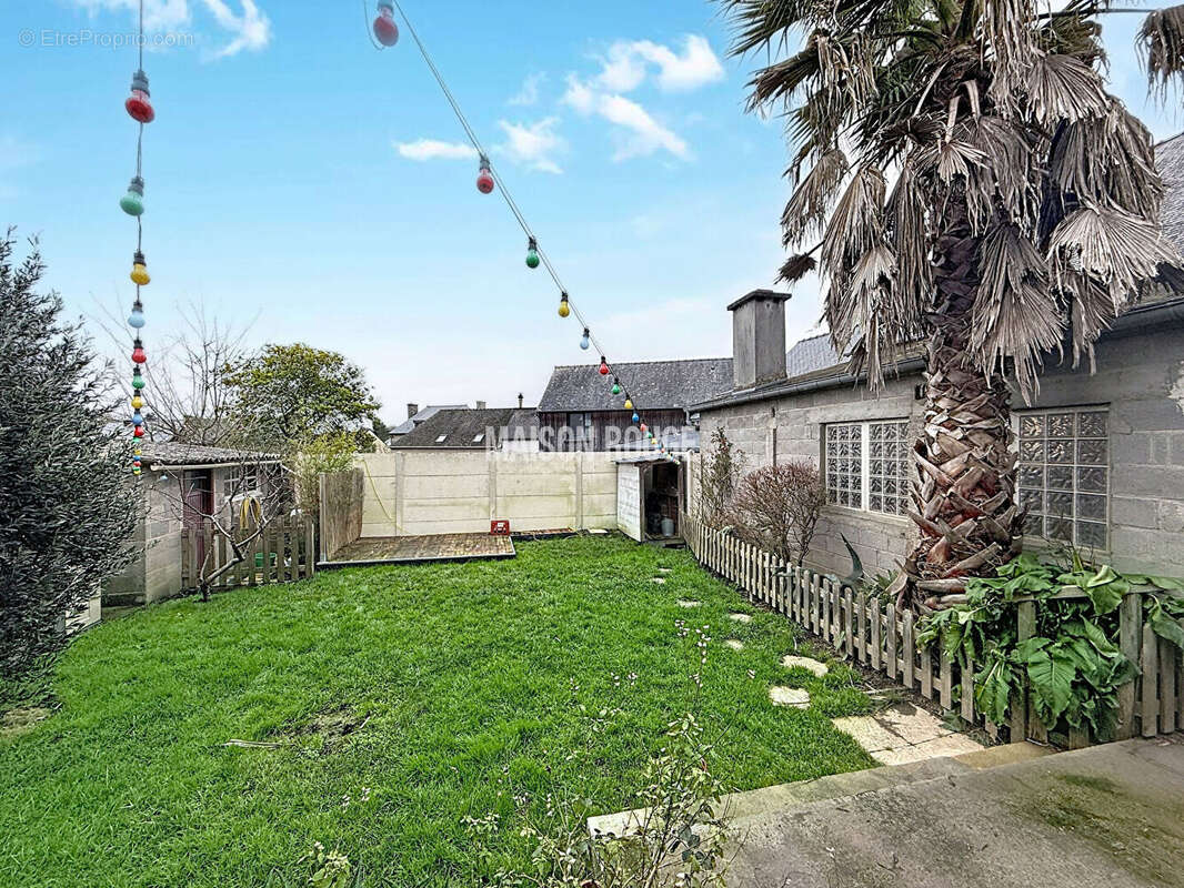 Maison à MINIAC-MORVAN