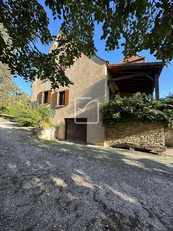 Maison à GOURDON