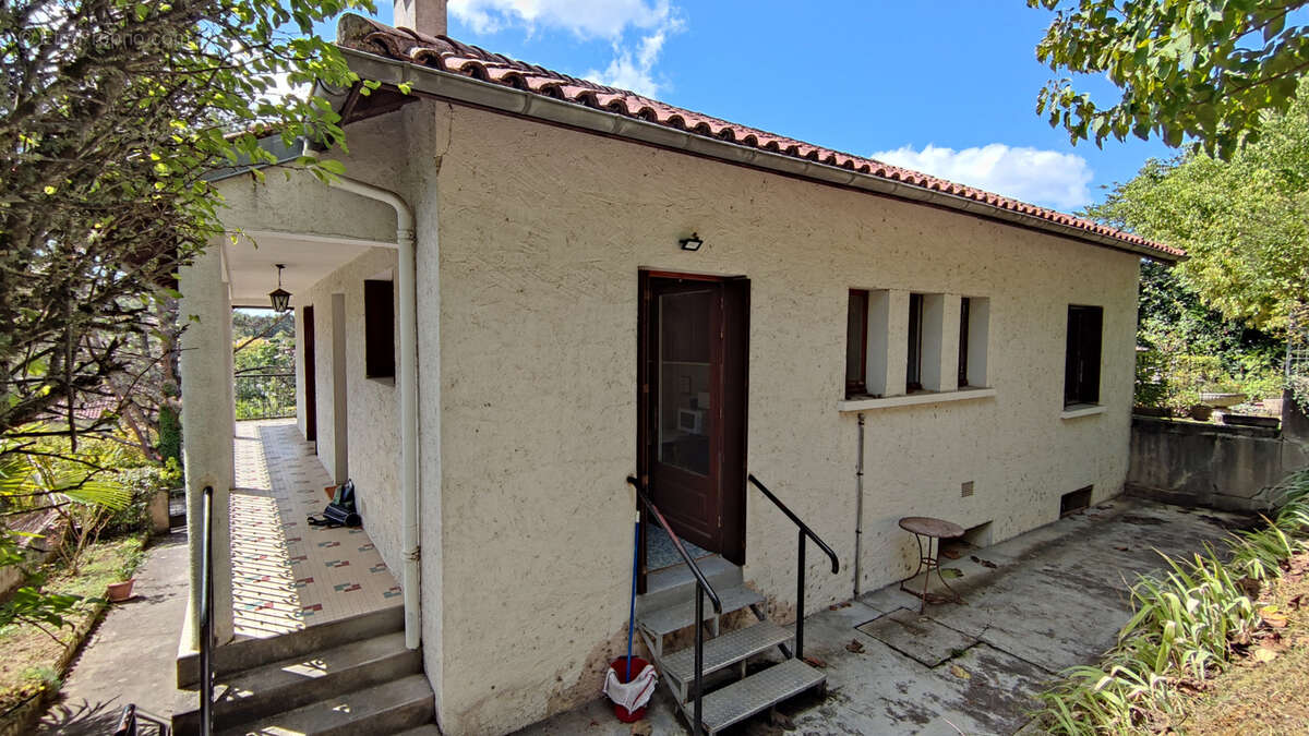 Maison à BAGAT-EN-QUERCY