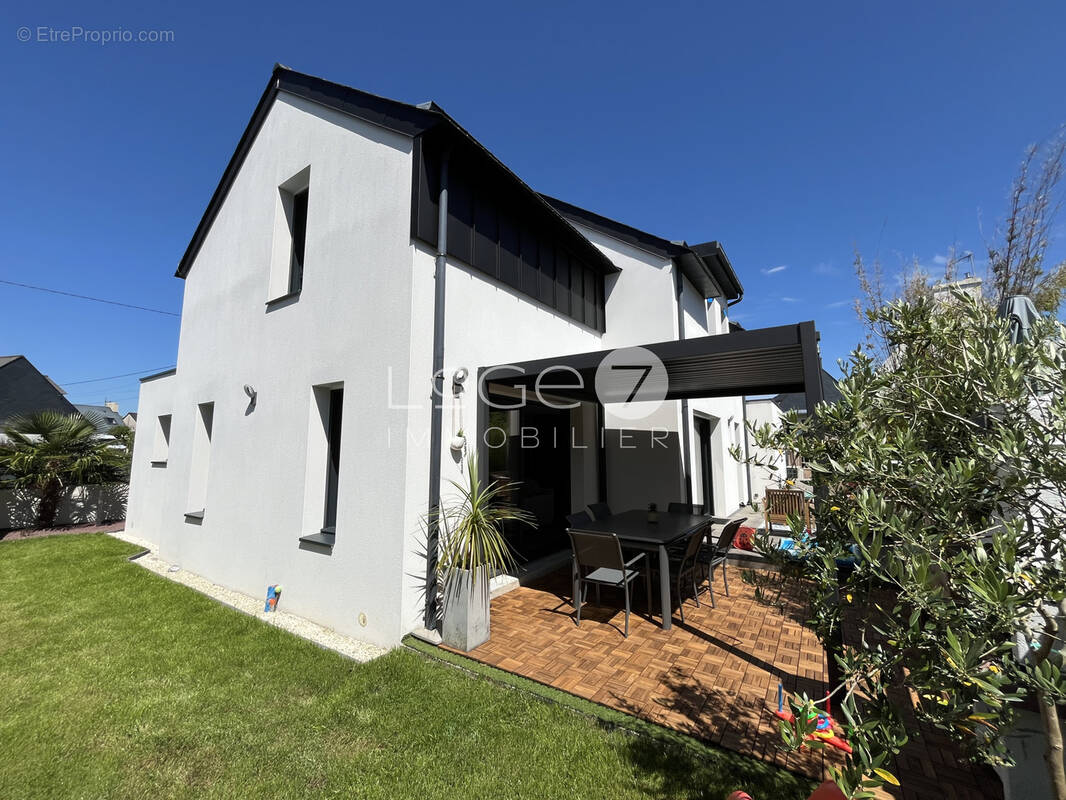 Maison à GUIDEL