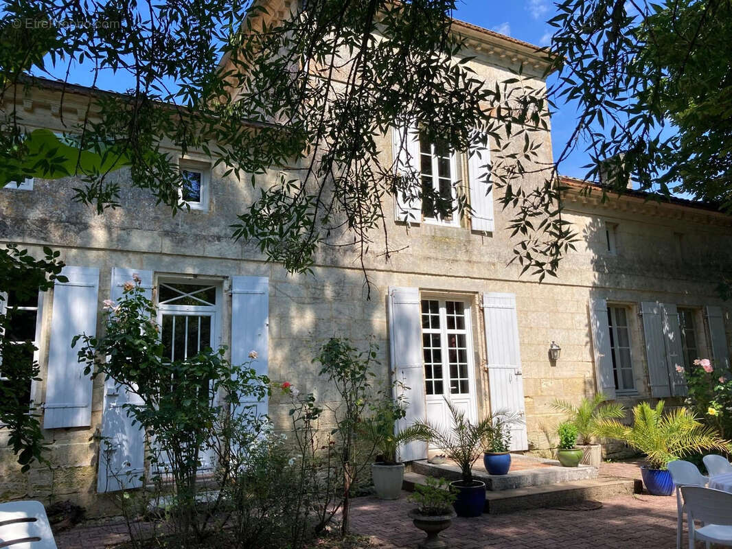 Maison à PLASSAC